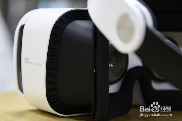 如何使用VR眼镜看大片