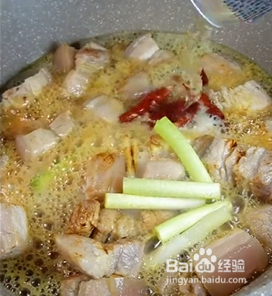 如何自制家庭版鲜汁红烧肉