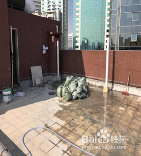 卫生间漏水到楼下怎么办