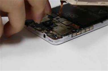 红米note3可以自己更换电池吗