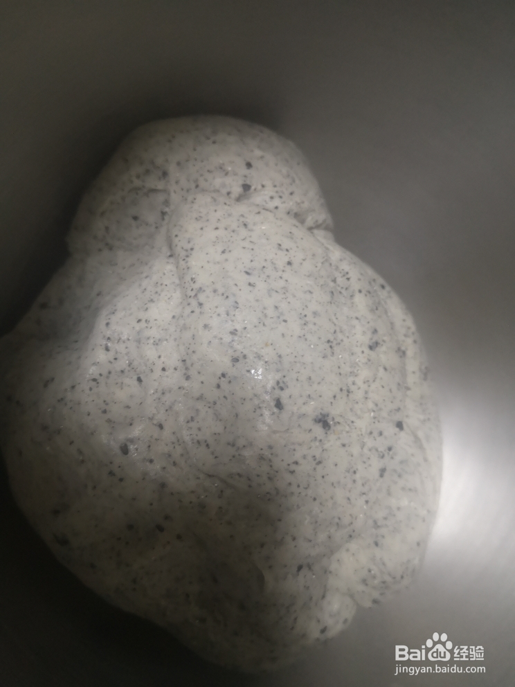 入口即化的黑芝麻奶香馒头