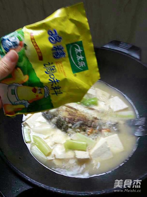 鲫鱼豆腐汤的做法