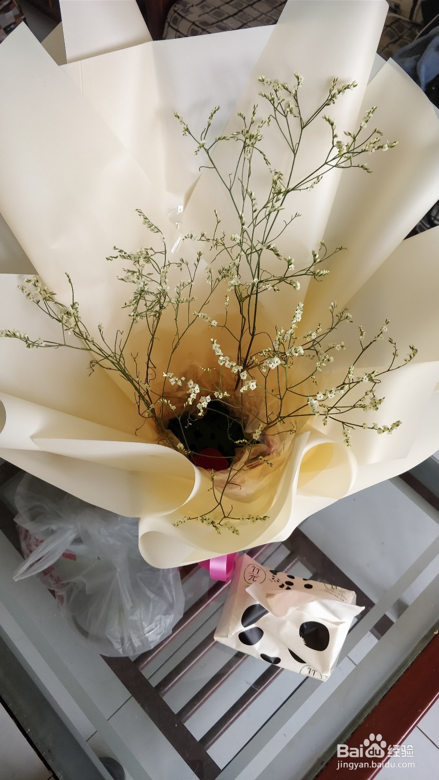 包好的鲜花怎么让它慢点枯萎 鲜花凋谢慢点