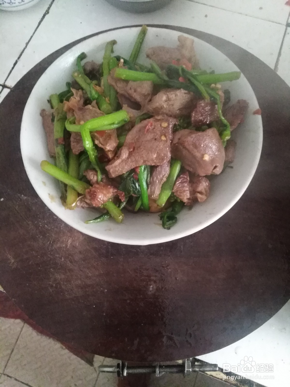 猪肉怎样炒青菜花？
