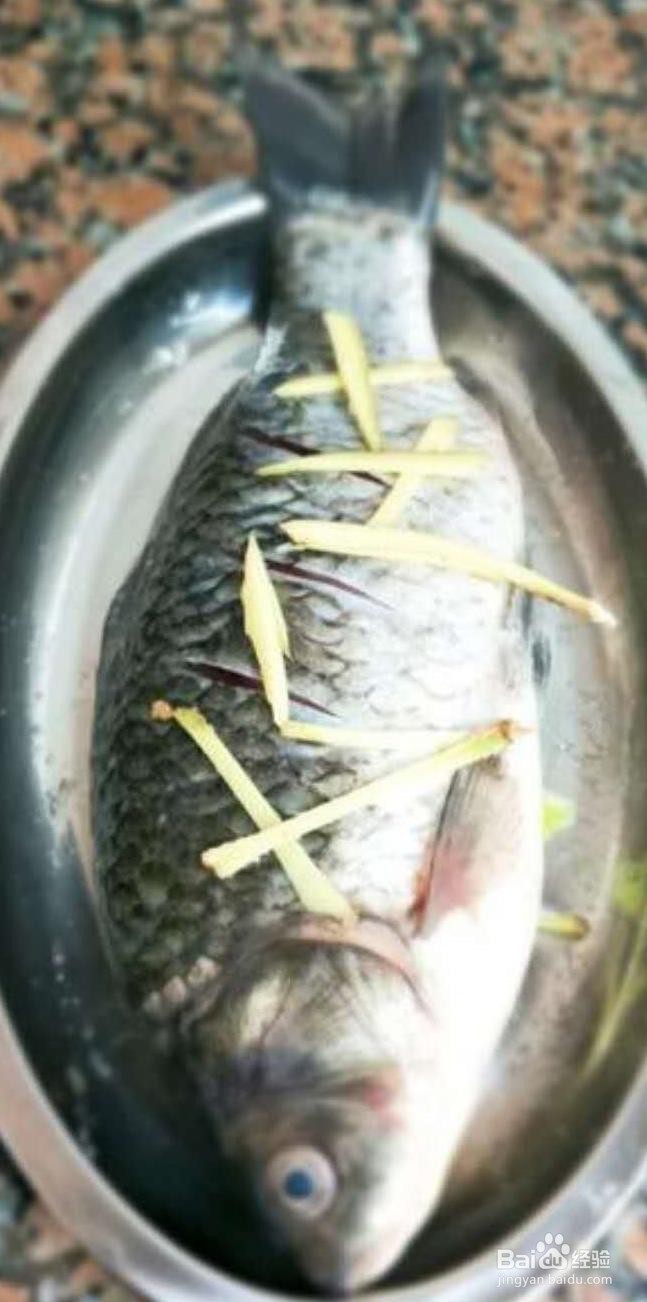 怎样做鲫鱼豆腐汤