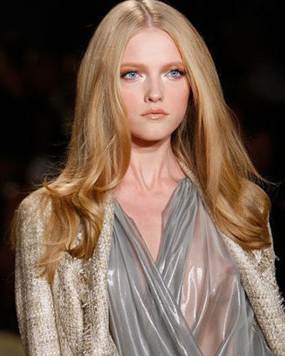 早春最浪漫约会发型