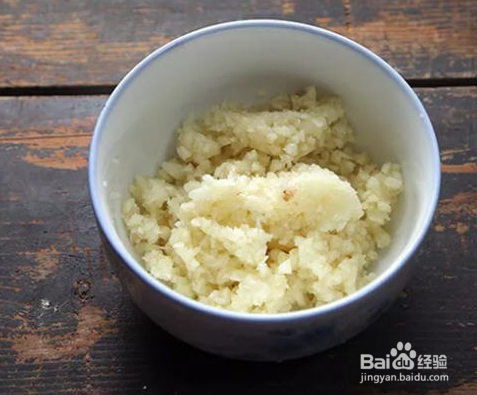 蒜茸鲜虾蒸米粉