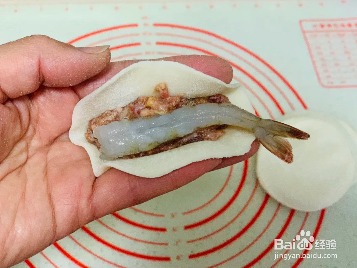 凤尾鲜虾锅贴的做法