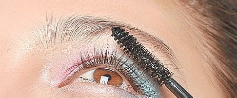 教你红搭蓝粉嫩可爱眼妆让你今夏玩转色彩