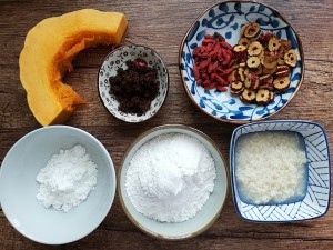 健脾补血酒酿红枣南瓜圆子汤的制作方法