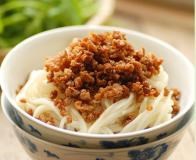 成都名小吃担担面的具体做法