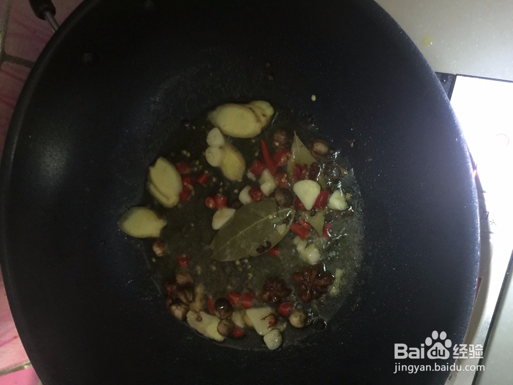 如何制作辣炒花甲