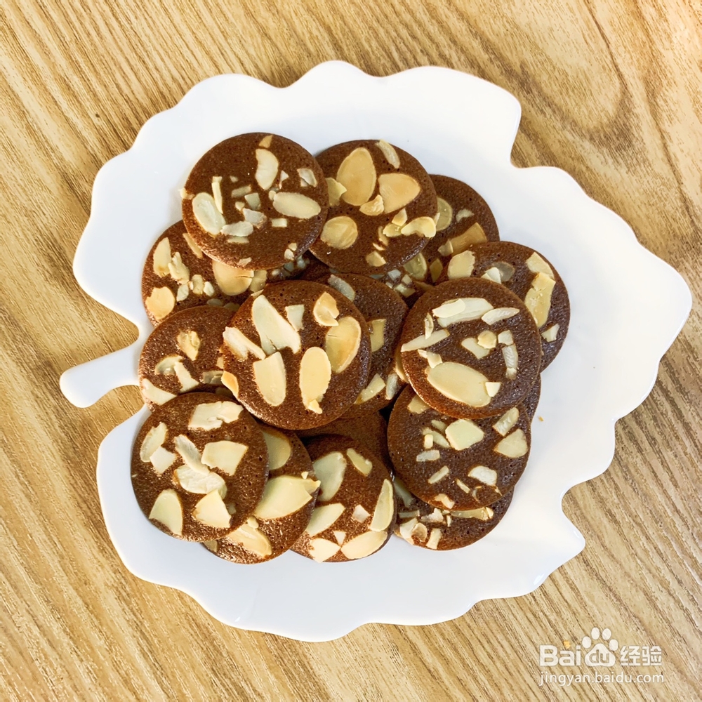非常简单的蛋白杏仁薄脆饼干