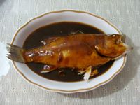 红烧鲈鱼
