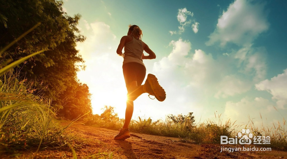 到底是晨跑好还是夜跑好