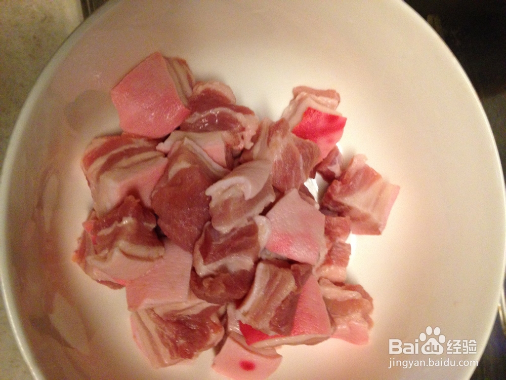 教你做一道美味的栗子五花肉