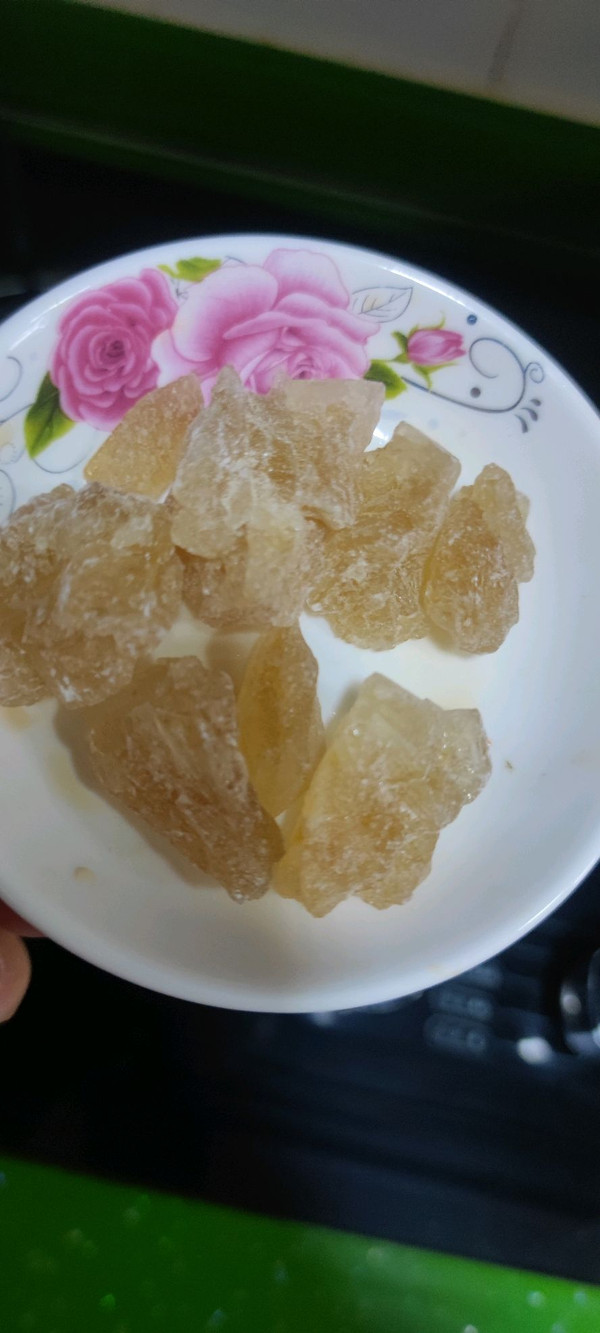 冰糖雪梨银耳羹