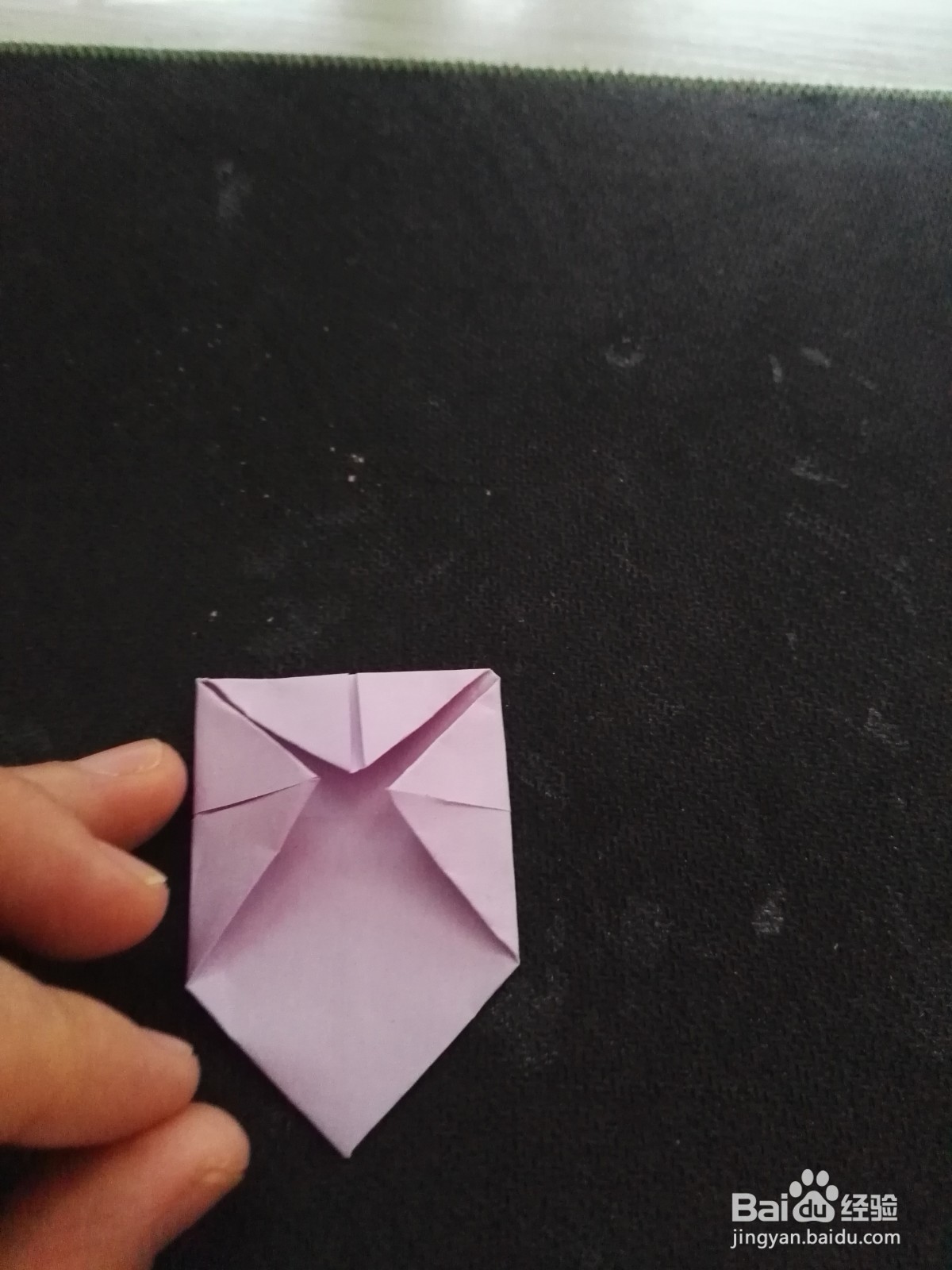 小男孩喜欢的小斧头的折法