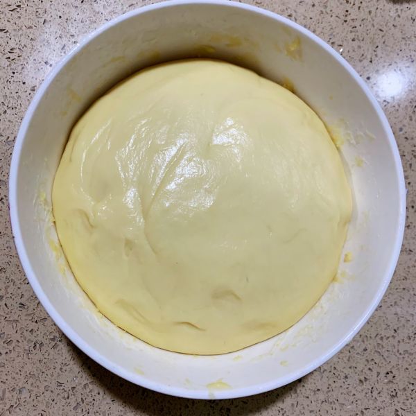 牛奶小面包first