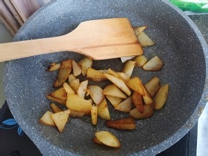 土豆鸡腿肉披萨