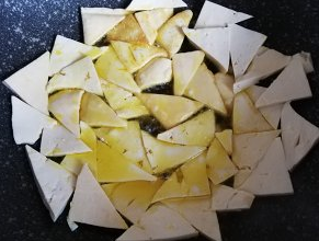 豆腐这样做比大鱼大肉都好吃,简单易做又下饭