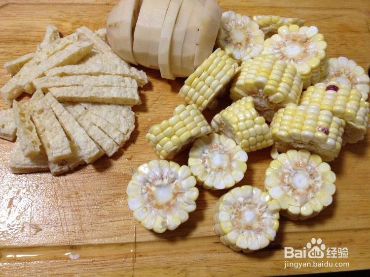 拾味香黄金海鲜火锅的做法