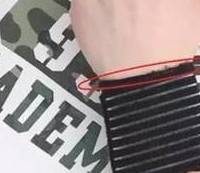 如何佩戴运动护腕