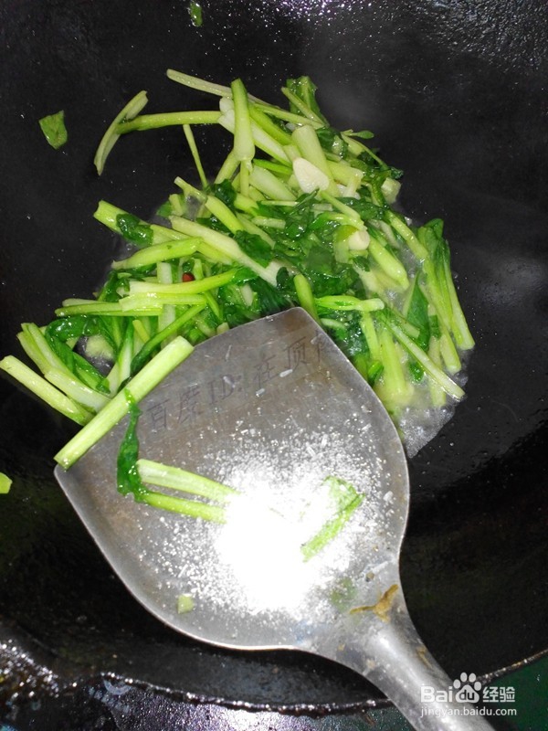 农家院炝炒油菜