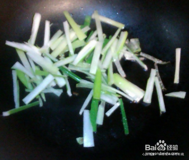 鸡肫炒莴笋干