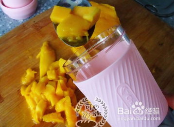 喝不够的顺滑芒果奶昔