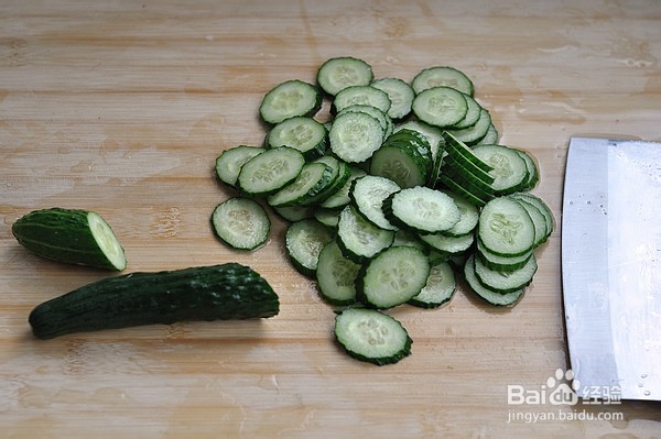 小炒黄瓜片的做法