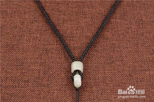 吊坠绳子长怎么处理不好看