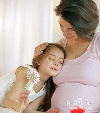 怀孕中期，准妈咪保养秘诀留住美丽