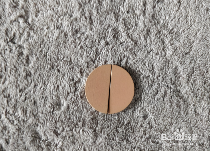 用蒙氏积木怎样拼一条小鱼呢？