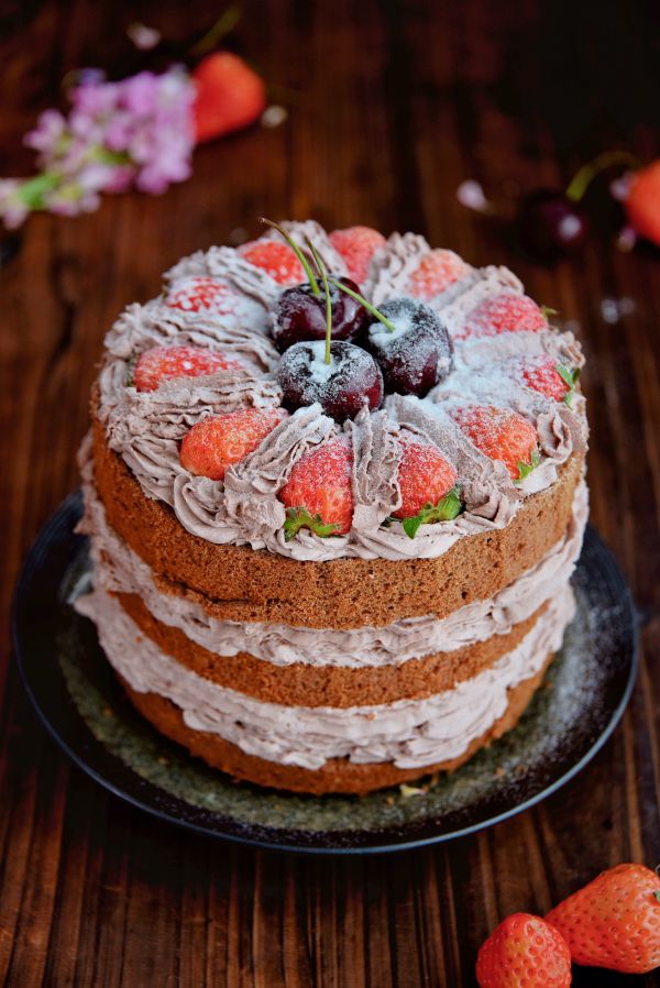 可可水果裸蛋糕