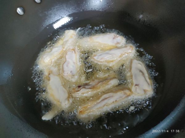 甜辣鸡翅vs椒盐鸡翅