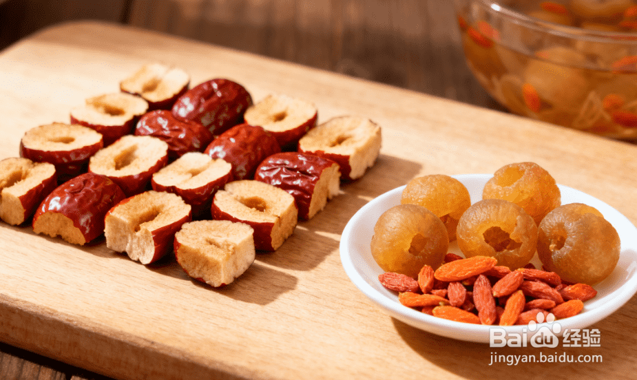 红枣小米粥怎么煮?浓稠养胃,小米不沉底