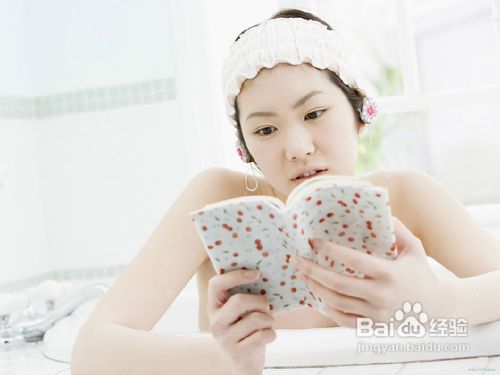 干性皮肤用什么水