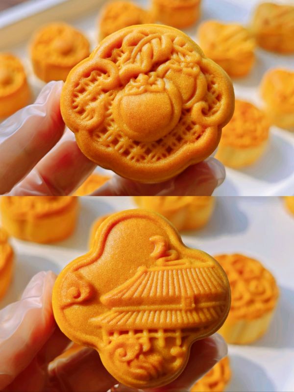 拉丝冰翅蛋黄月饼