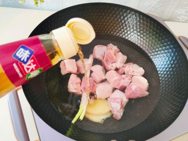 蜜汁红烧五花肉