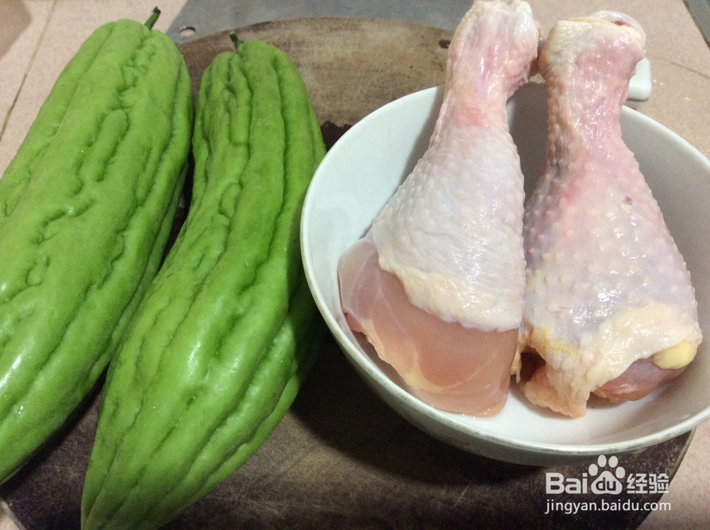 苦瓜滑鸡片的做法