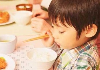 夏天孩子厌食怎么办