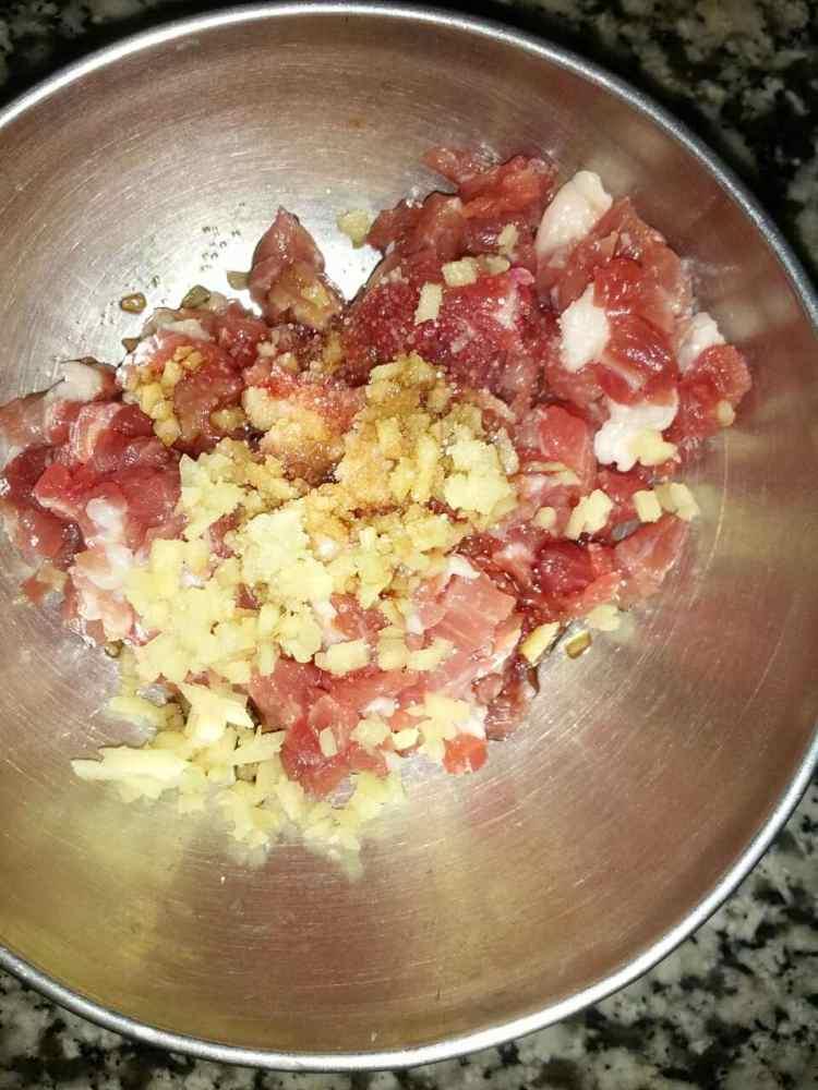 2~3人量的皮蛋瘦肉粥怎么做合适？小编来教你