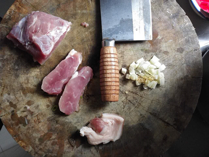 老北京做的老北京炸酱面，吃了一碗再想一碗！