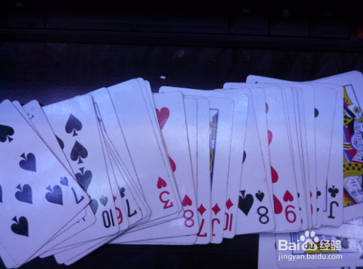 教你扑克魔术之看穿你的牌