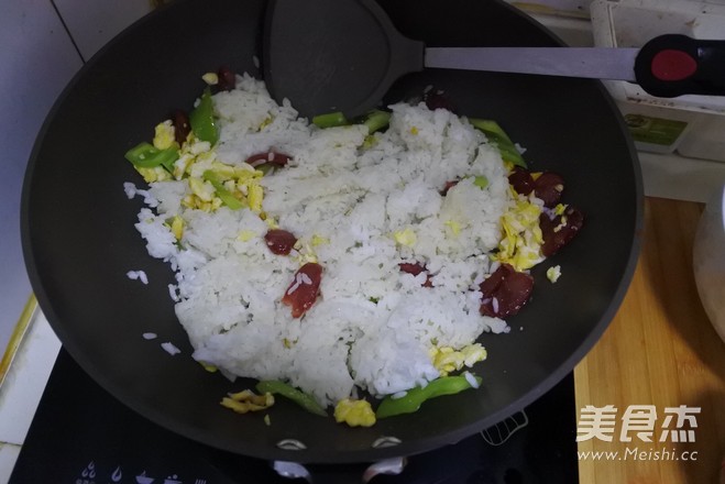 麻香腊肠炒饭