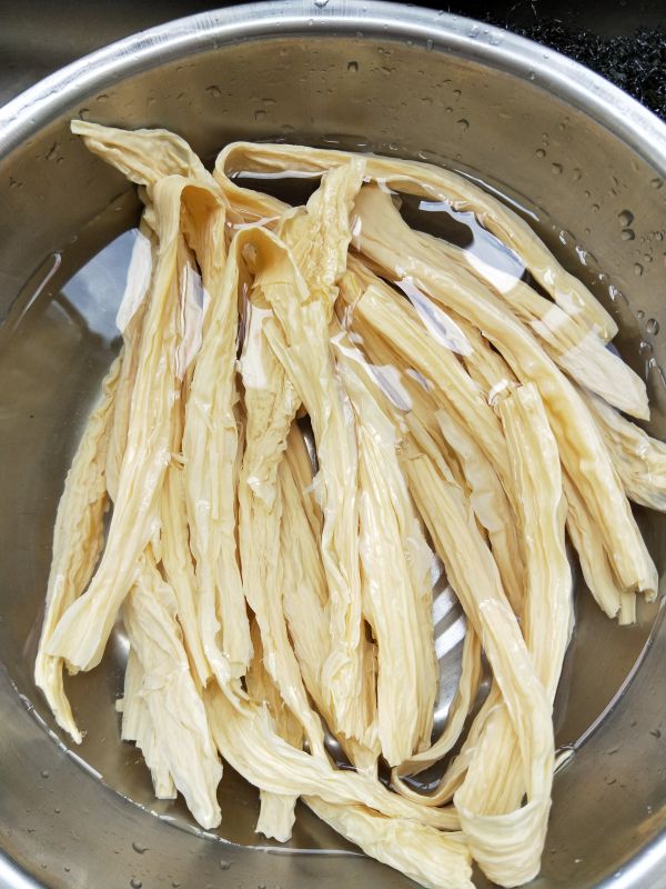 薄荷剁椒热炝腐竹