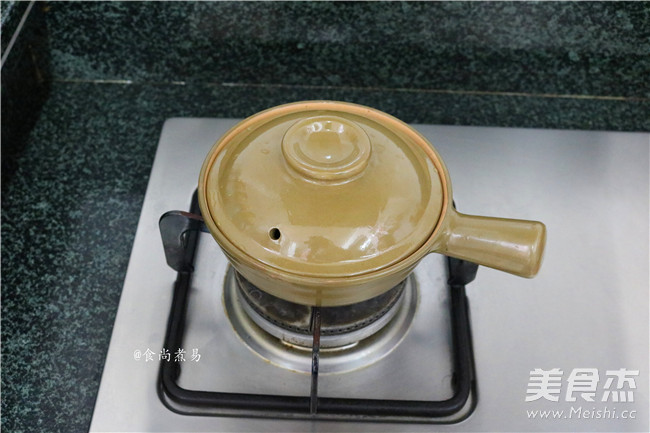 豉汁排骨煲仔饭