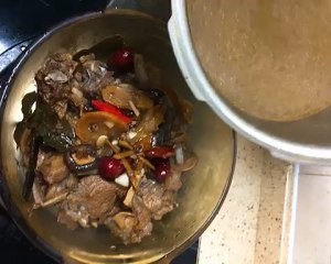 食补养生清水炖羊肉的做法