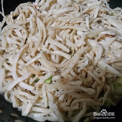 炒饼的做法之西胡肉炒饼